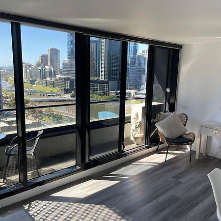 Riverview Suites By Edgetrip Melbourne Buitenkant foto