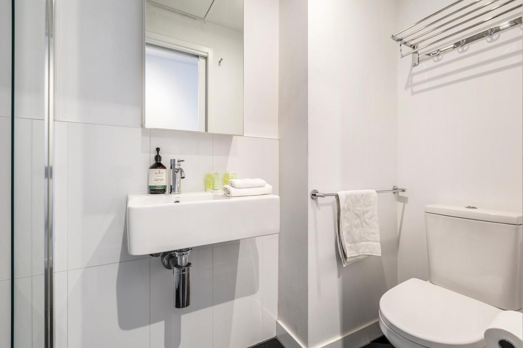 Riverview Suites By Edgetrip Melbourne Buitenkant foto